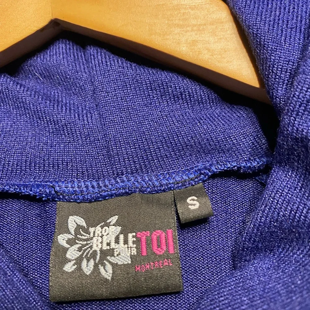 Dress - Picture 2 of 6